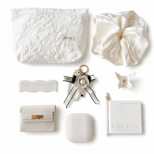 Ivory Bloom Bundle – 10-Piece Tote & Everyday Essentials Set